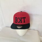 Casquette SNAPBACK -BKT - BICOLORE ROUGE ET NOIR